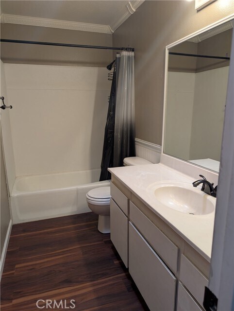 Foto del edificio - 27535 Lakeview Dr