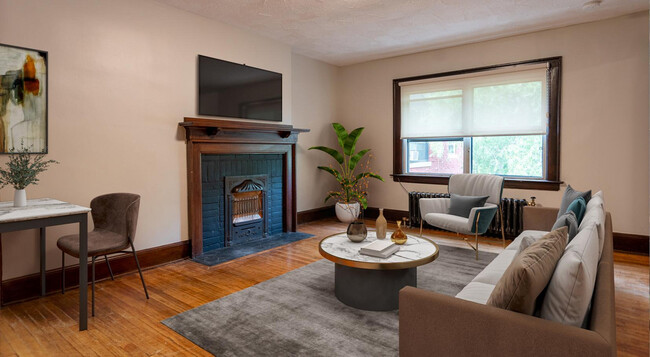 Interior Photo - Kent Manor