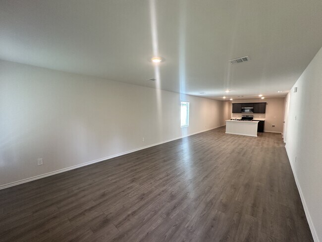 Foto del edificio - 1413 Brook Ln