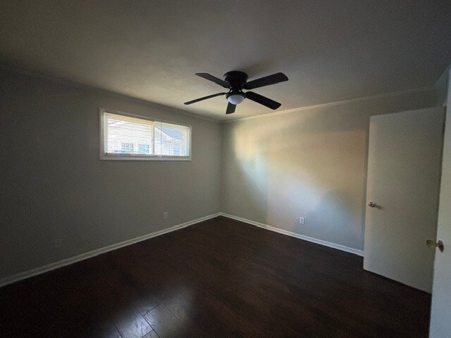 Foto del edificio - 3410 Summit Ave