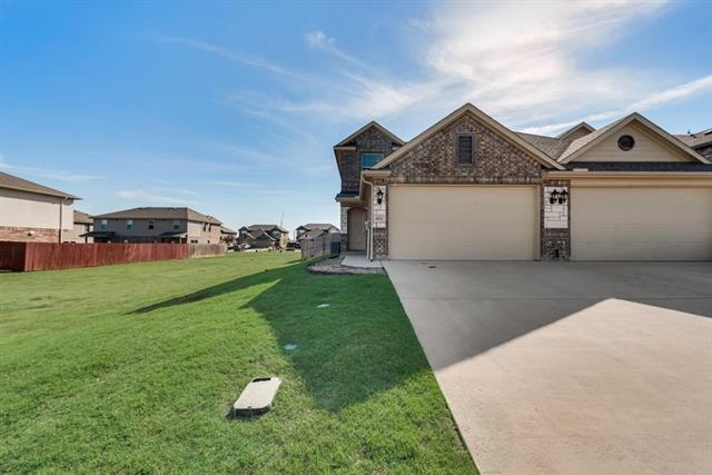 Foto del edificio - 4931 Sanger Cir Dr