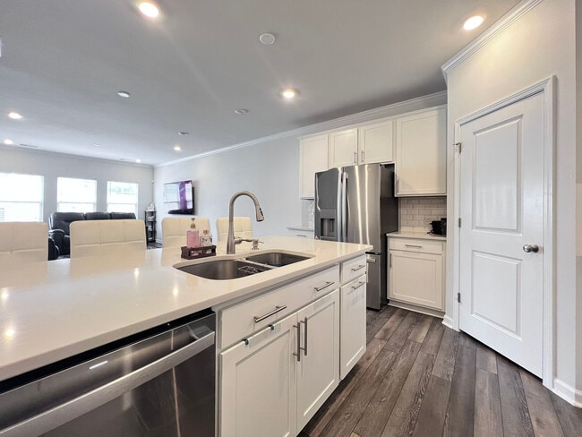 Building Photo - 2346 Chert Ln