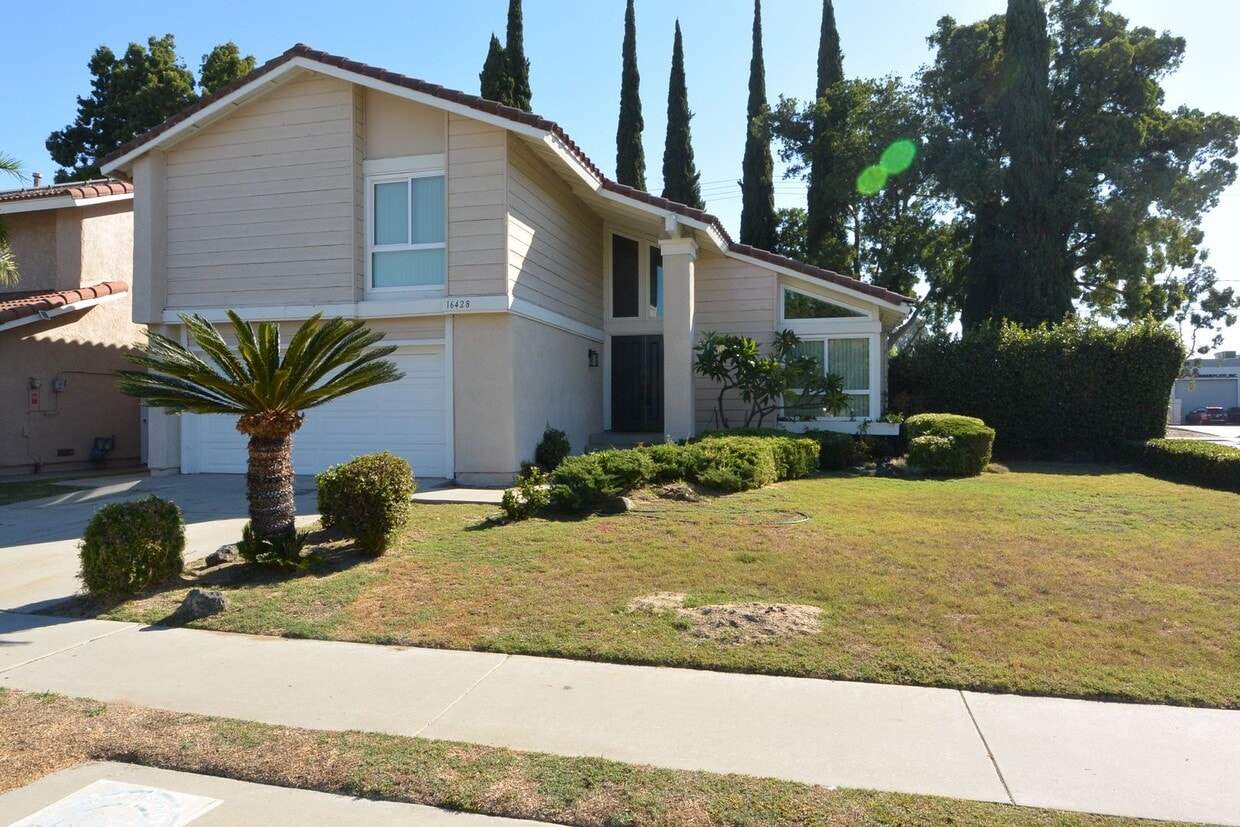 16428 Elmont Ave, Cerritos, CA 90703 House Rental in Cerritos, CA