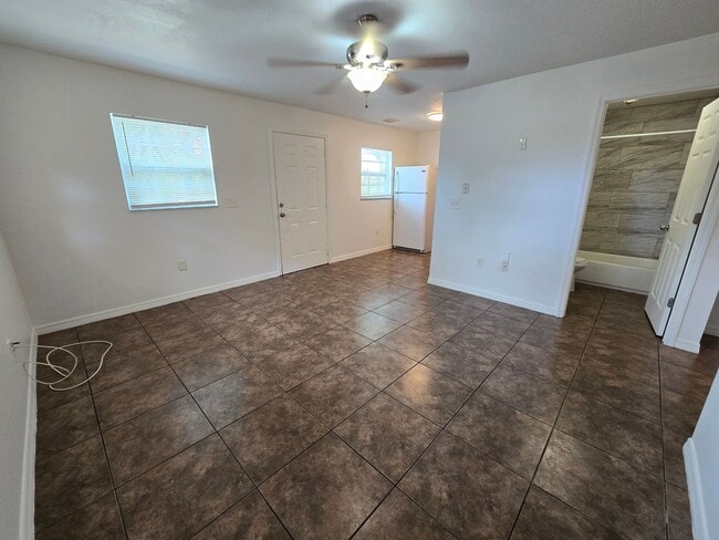 Photo - 2147 Dodge Ave Apartment