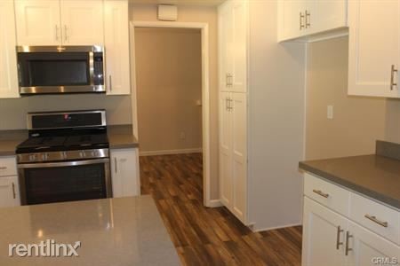 Foto del edificio - 515 E Meadowbrook Ave