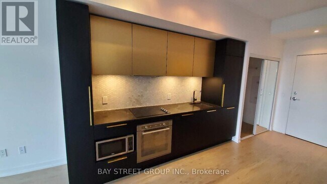 Photo du bâtiment - 85 Wood St