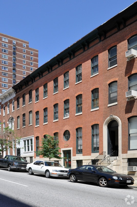 Building Photo - 1025 St. Paul St