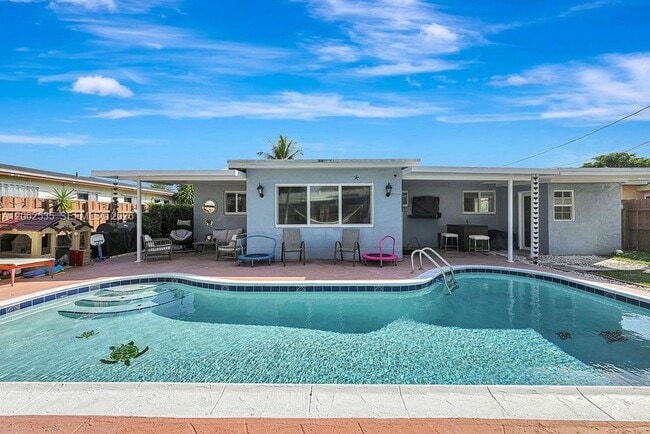 Photo - 740 N 73rd Avenue Unit House