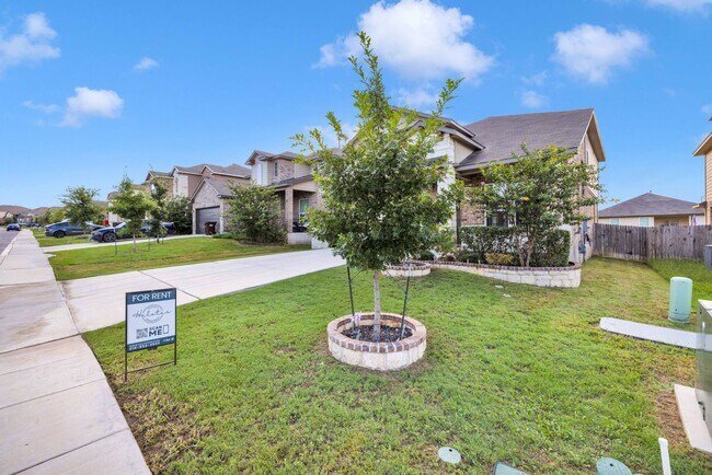 Building Photo - Spacious 5 Bedroom Home in NW San Antonio!