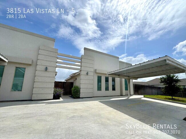 Foto del edificio - 3815 Las Vistas Ln