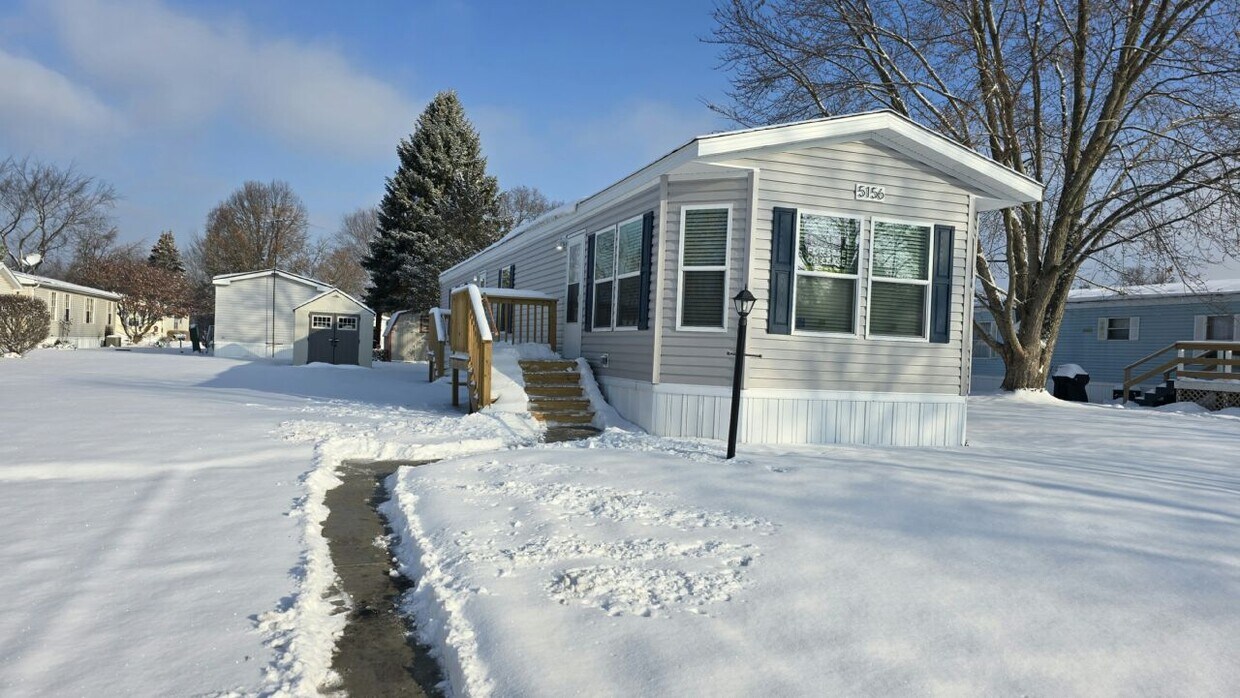 Primary Photo - 5156 Exeter Ave