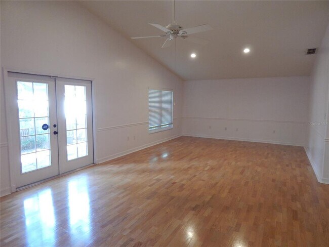 Foto del edificio - 2807 W Bay Haven Dr