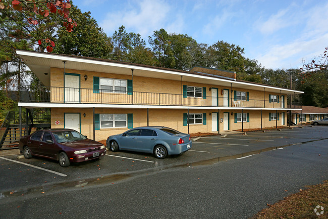 Foto del edificio - Sandpebbles Apartments