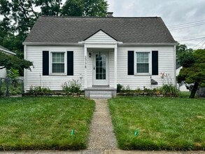 Building Photo - 2778 Bellwood Ave