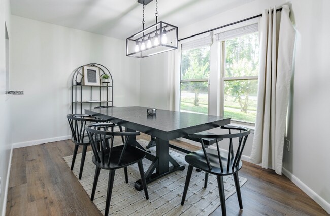 Foto del edificio - 168 SW Crescent St