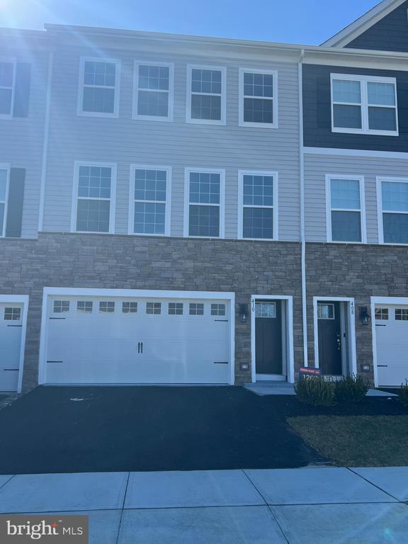Foto principal - 410 Monte Farm Rd
