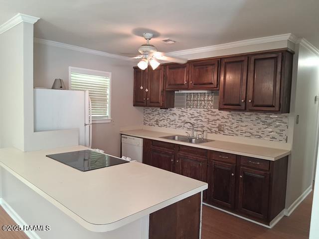 Foto del edificio - 124 Driftwood Dr