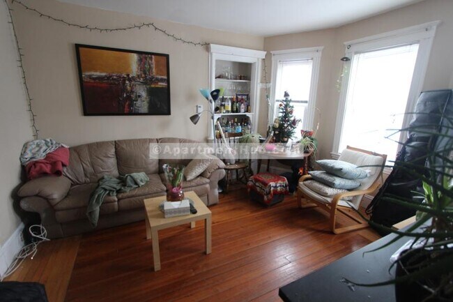 Building Photo - 4.0 bedroom in Cambridge Massachusetts 02140