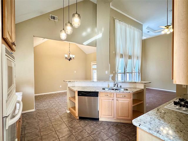 Foto del edificio - 5828 Southmoor Ln