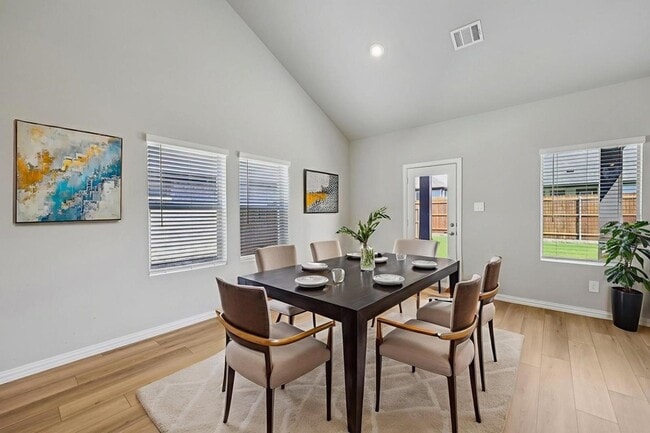 Foto del edificio - 606 Tidal Dr