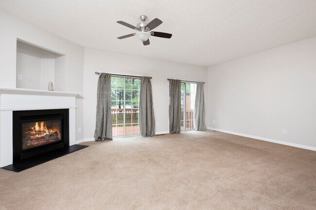 Foto del edificio - 3 bdrm, 2 bath townhome in Scottdale