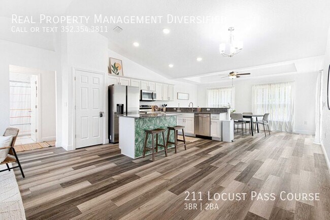 Building Photo - 211 Locust Pass Crse