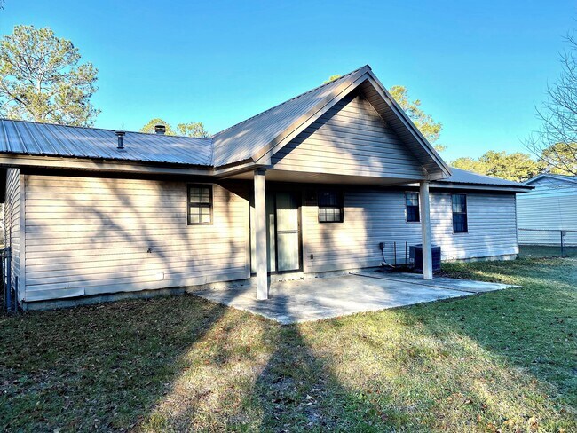 Building Photo - 2119 Houston Ave