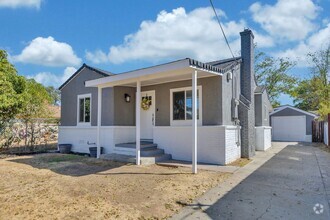 Building Photo - 3825 35th St