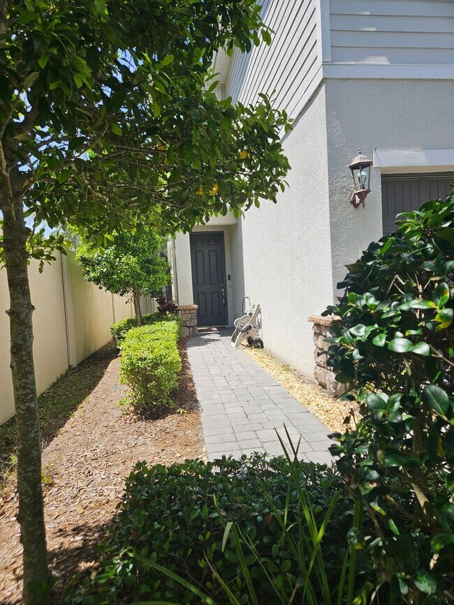 Building Photo - Bearss Landing townhome