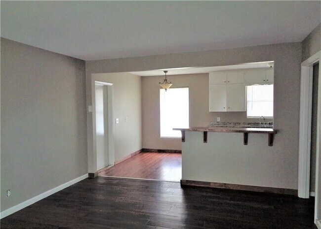 Building Photo - 3408 Allendale St