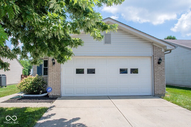 Building Photo - 6091 Parrington Dr