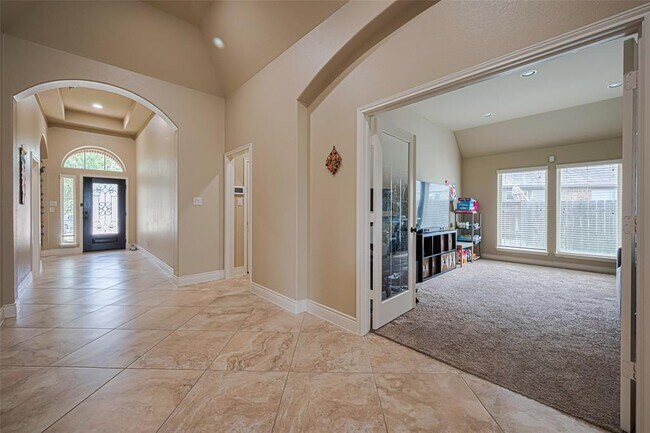 Building Photo - 20267 Ivory Valley Ln