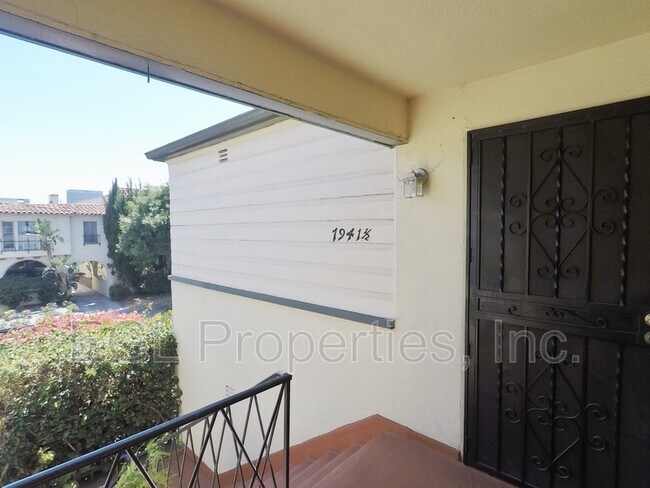 Building Photo - 7941 1/2 Blackburn Ave