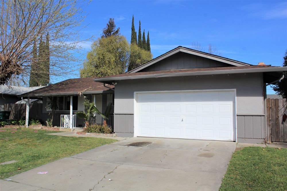 Primary Photo - 819 Pio Pica Way Stockton Ca 95210