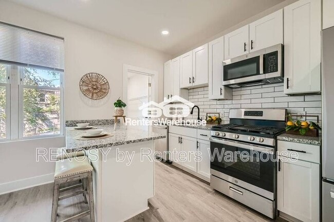 Photo - 2764 The Alameda House