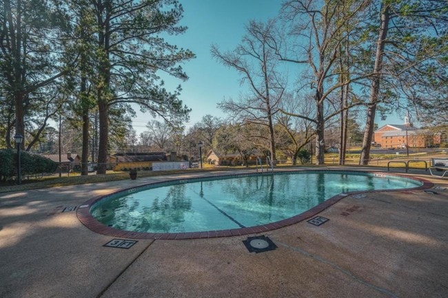 Building Photo - 309 Eden Dr. Apt. #17  Longview, Tx 75605