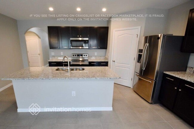 Building Photo - 15532 Rose Grove Dr