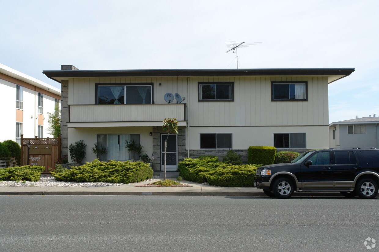 Foto del edificio - 1822 Sequoia Ave