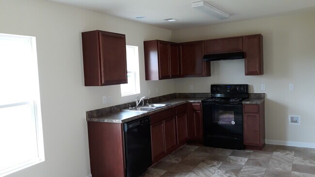 Building Photo - 2412