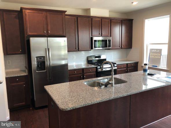 Building Photo - 24602 Rosebay Terrace