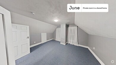 Building Photo - Private bedroom in 4 bed/1.5 bath Home
