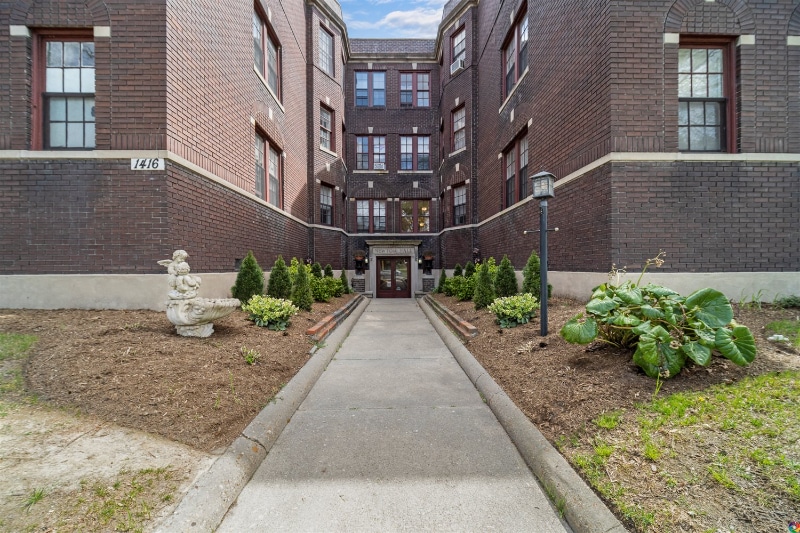 Photo - 1416 Hampton Blvd