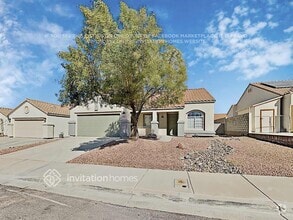 Building Photo - 532 Viva Serenade Way