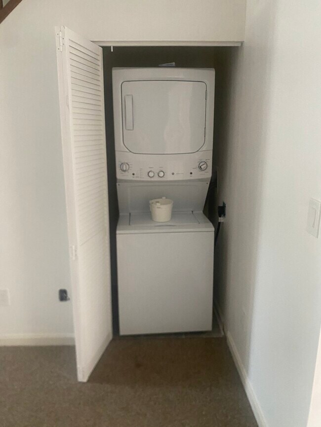 Foto del edificio - 5302 Country Club Ln