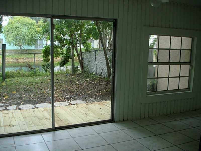 Primary Photo - 1231 Seaview