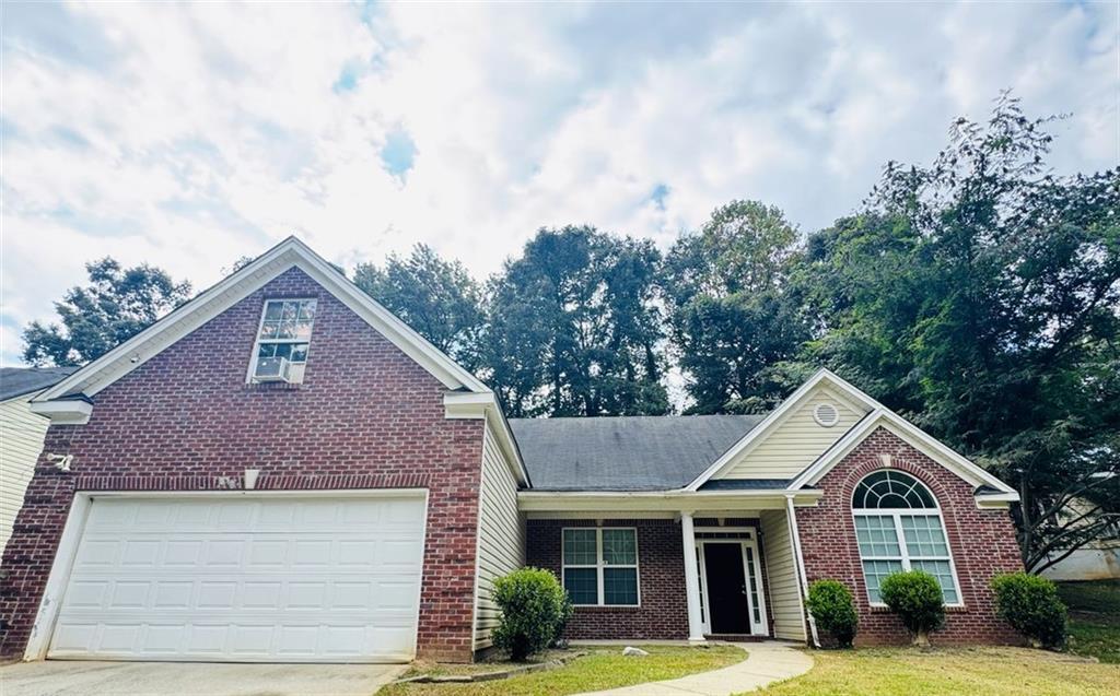 Foto principal - 5736 Lakeside Dr