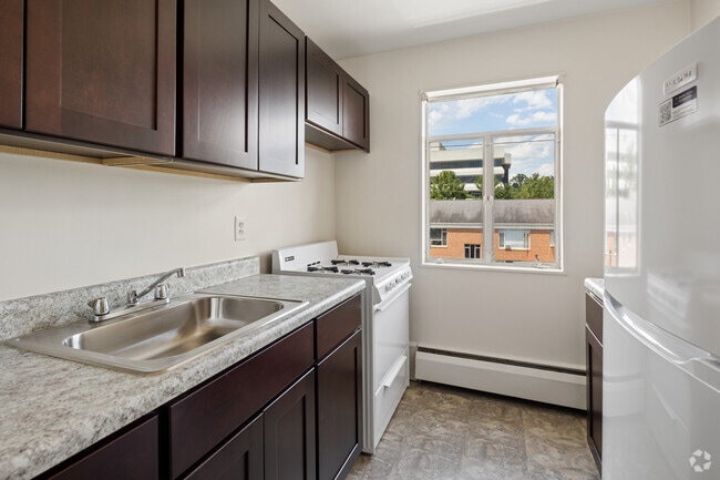 Interior Photo - Larchmont Village Apartment