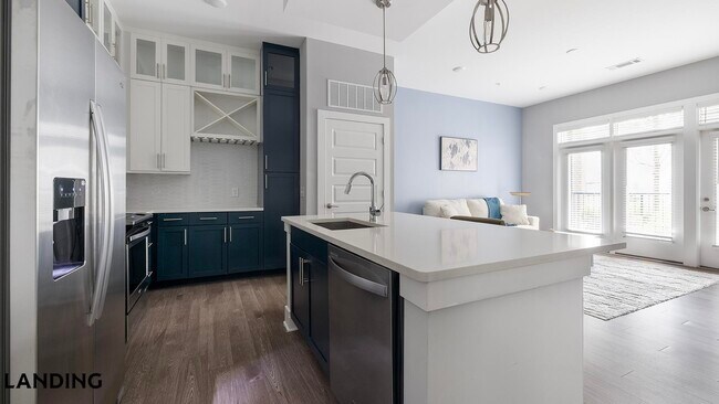 Foto del edificio - 2550 Blackmon Dr