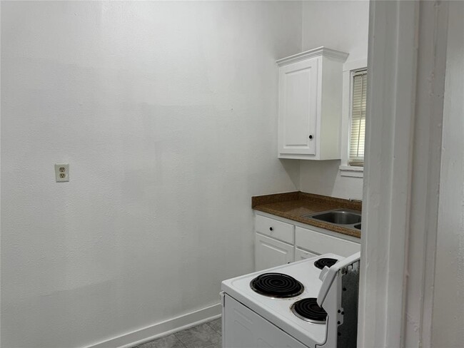 Foto del edificio - 712 Harrington St