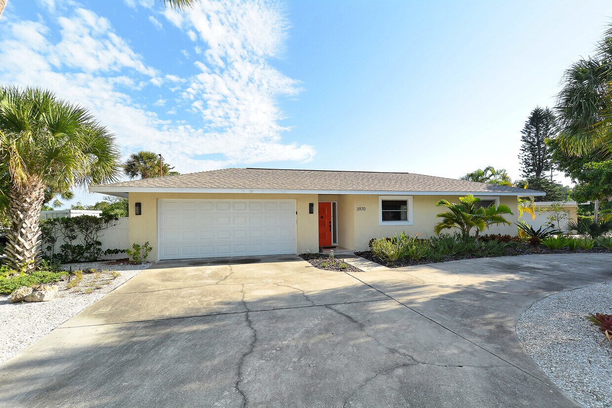 3970 Royal Rd, Longboat Key, FL 34228 House Rental in Longboat Key